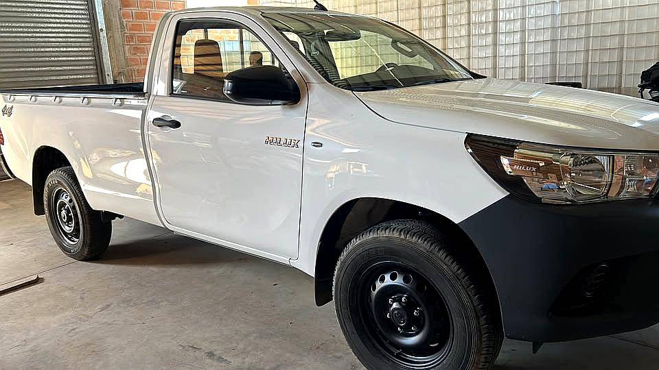 Camioneta Toyota Hilux 4X4 2024