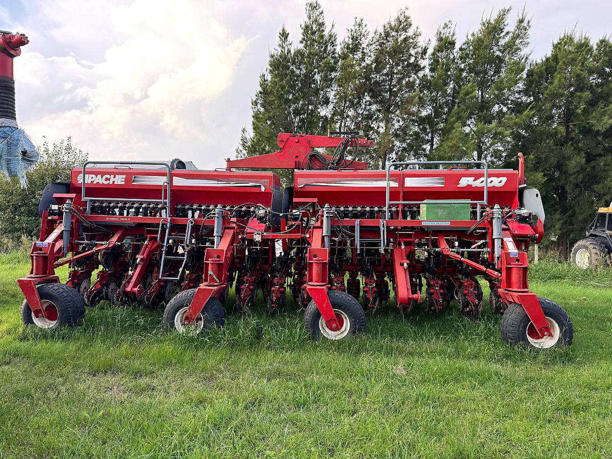 Sembradora Apache 54000 29 a 26, 15 a 52