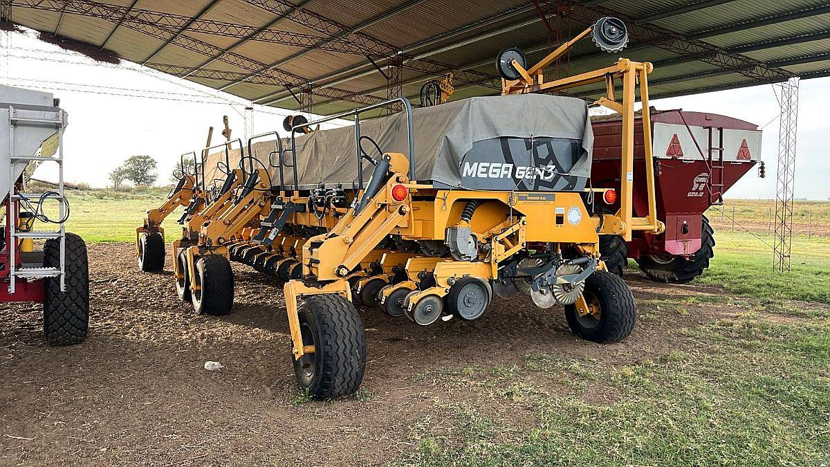 Agrometal TX Mega 20 / 52 cm Fertilizacion Simple Neumatica