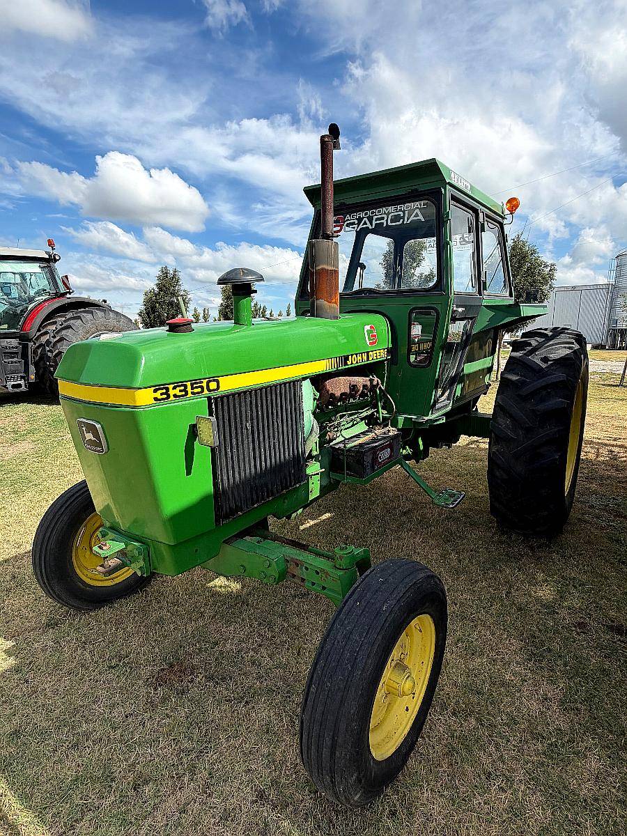 Tractor John Deere 3350