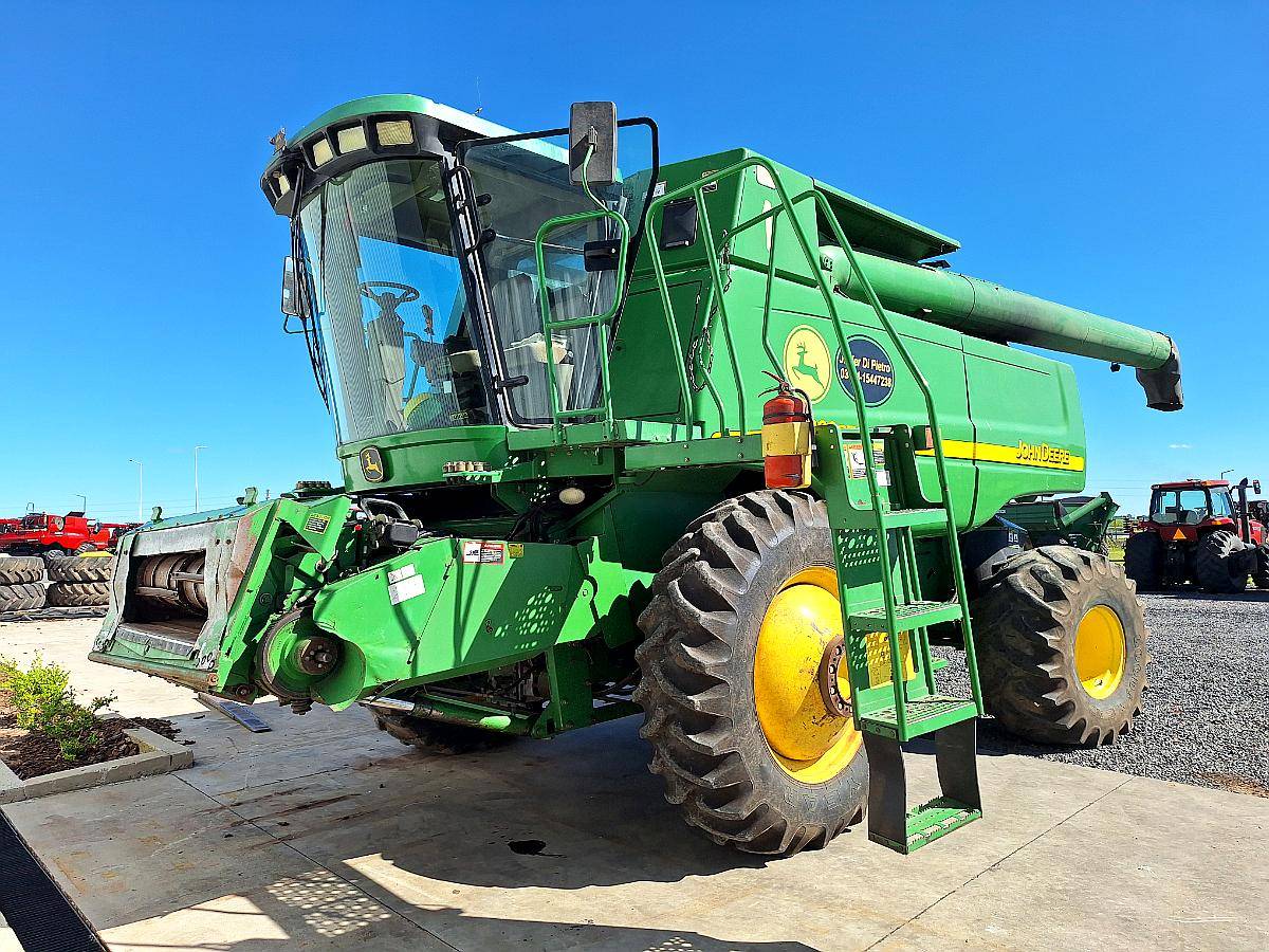 Cosechadora John Deere 9860 STS - 4wd- 2006 - Plat. 35 Pies