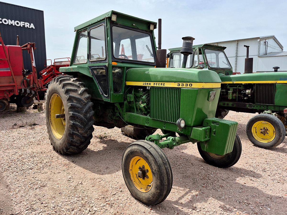 Tractor John Deere 3330 - 75 HP