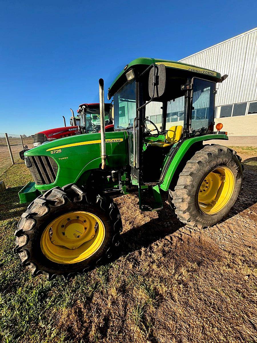 Tractor John Deere 5725 Mod. 2012