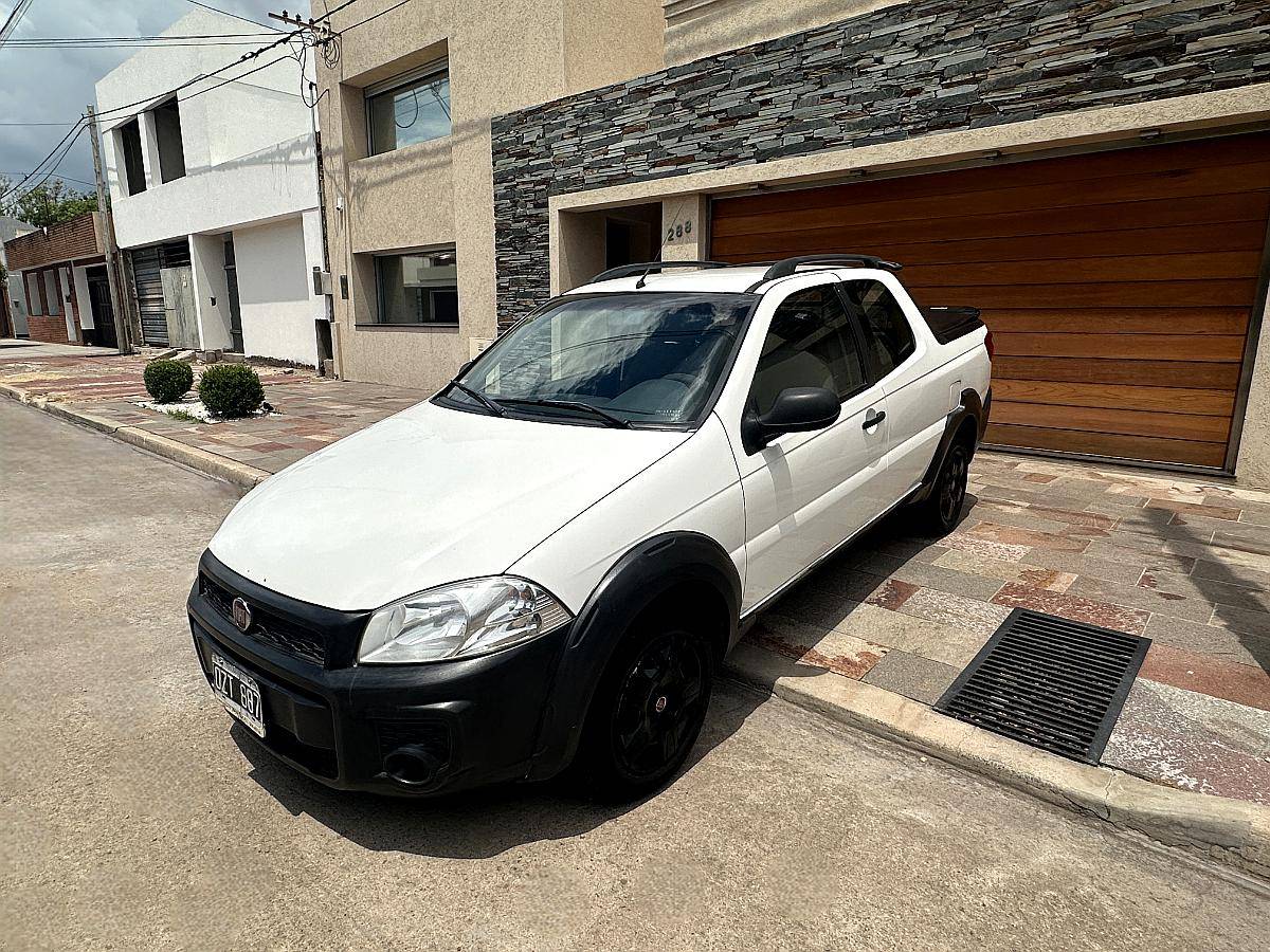Vendo Pick-up Fiat Strada 1.4 Working Cabina Doble.