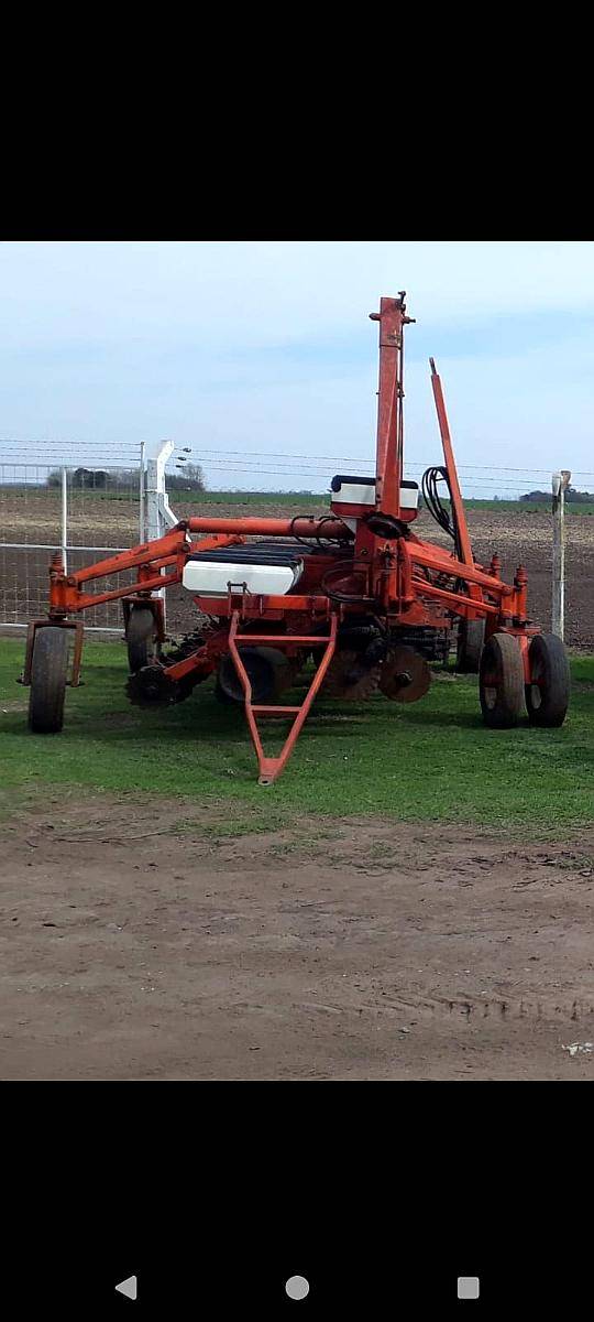 Sembradora Crucianelli Gringa III