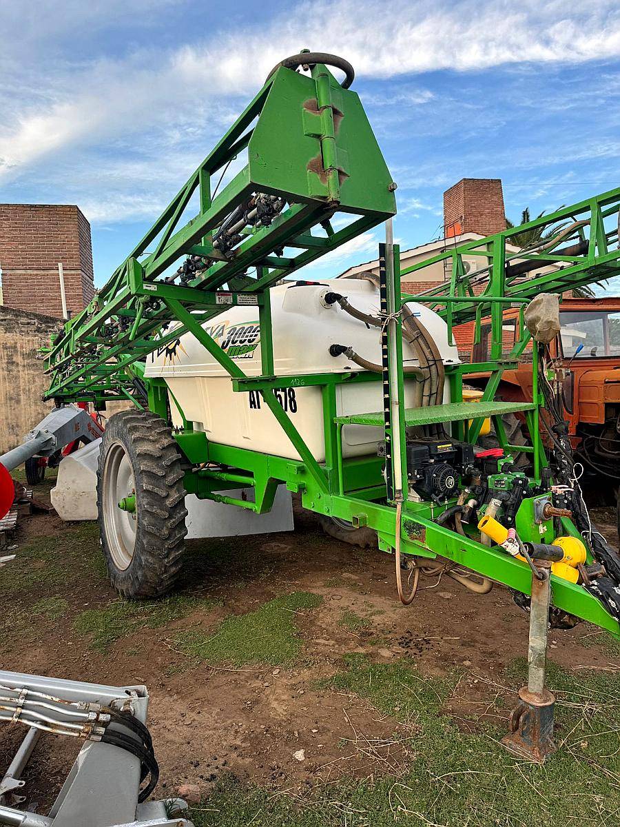 Pulverizador de Arrastre Metalfor TVA 3000 MAX