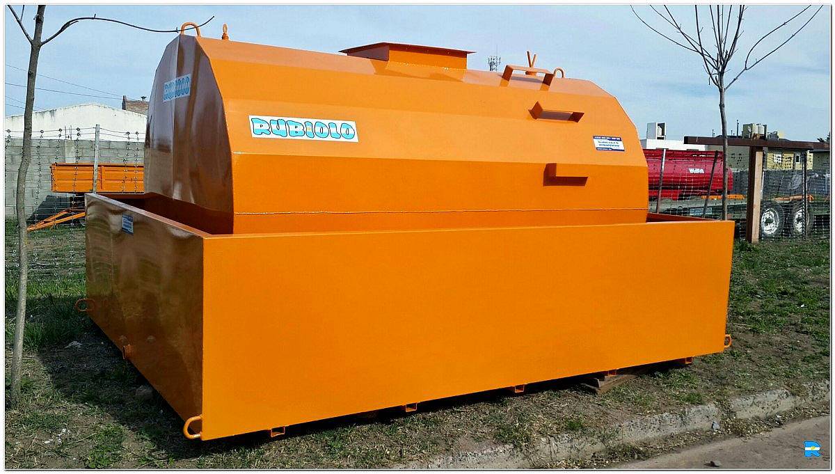 Tanque Aéreo con Pileta de Contención para 6000 Lts.