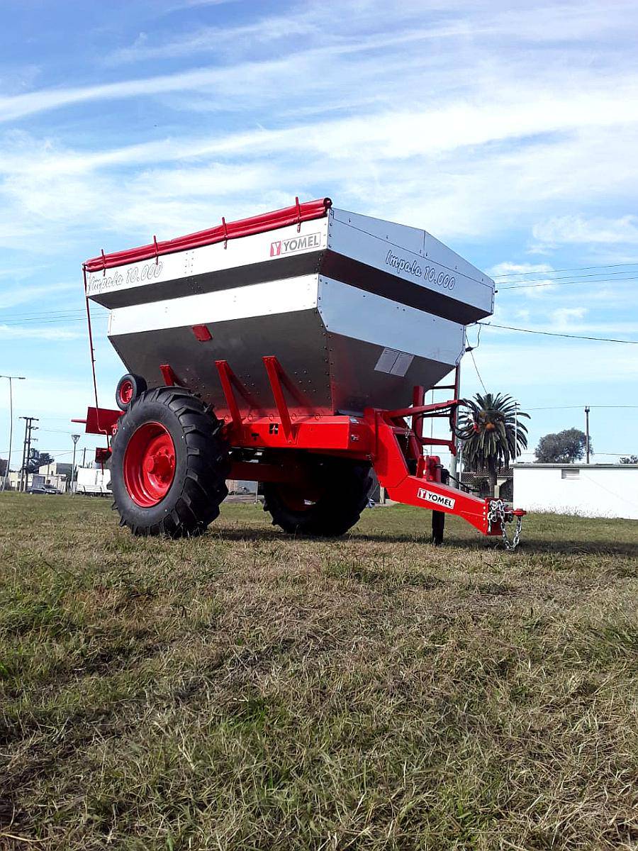 Fertilizadora Yomel - Impala 10000 - C/ Cubiertas y Balanza