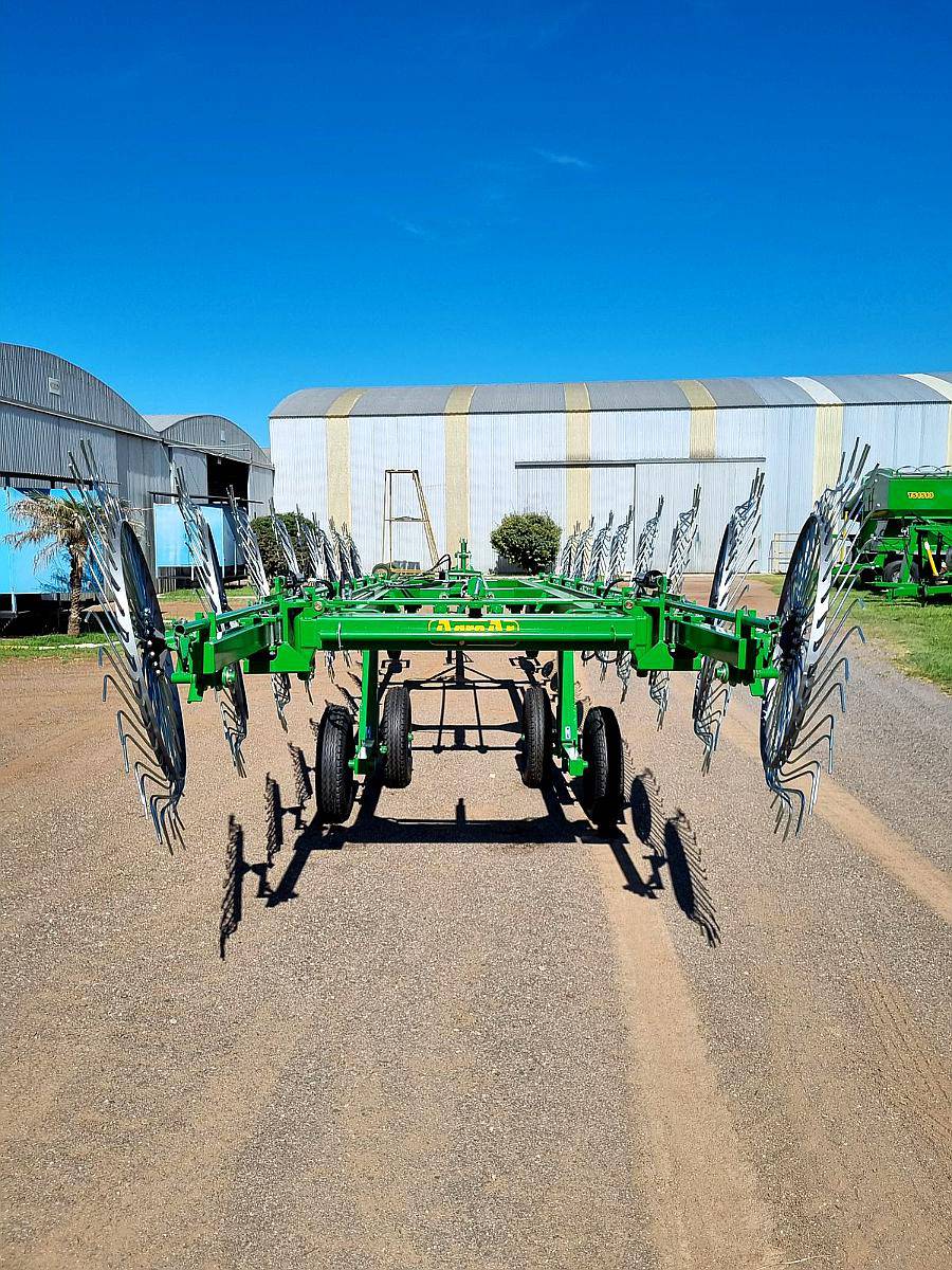 Rastrillo Estelar en “V” Agroar RV 1625