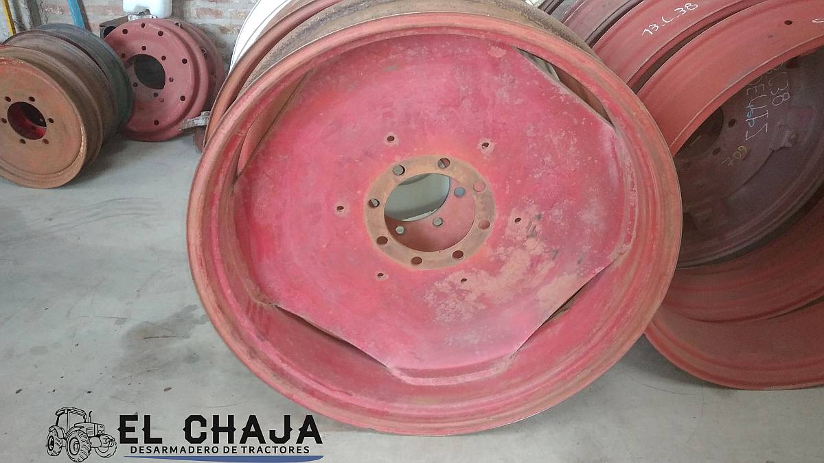 Llantas Agrícolas 13-6-38 (centro Deutz)