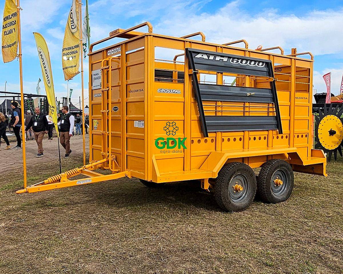 Acoplado Jaula Vaquero ATH 6000- Grosspal.