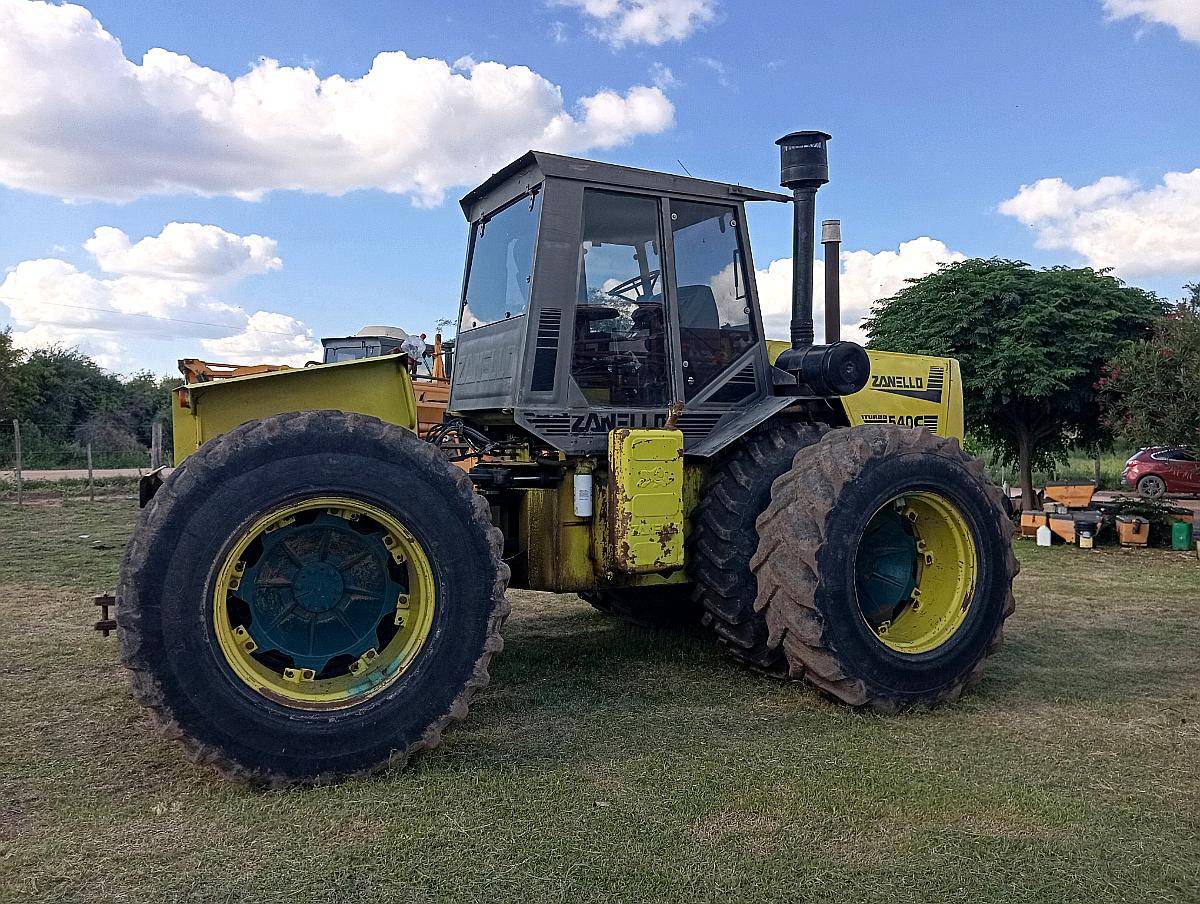 Tractor Zanello 540ct. Linea Verde.