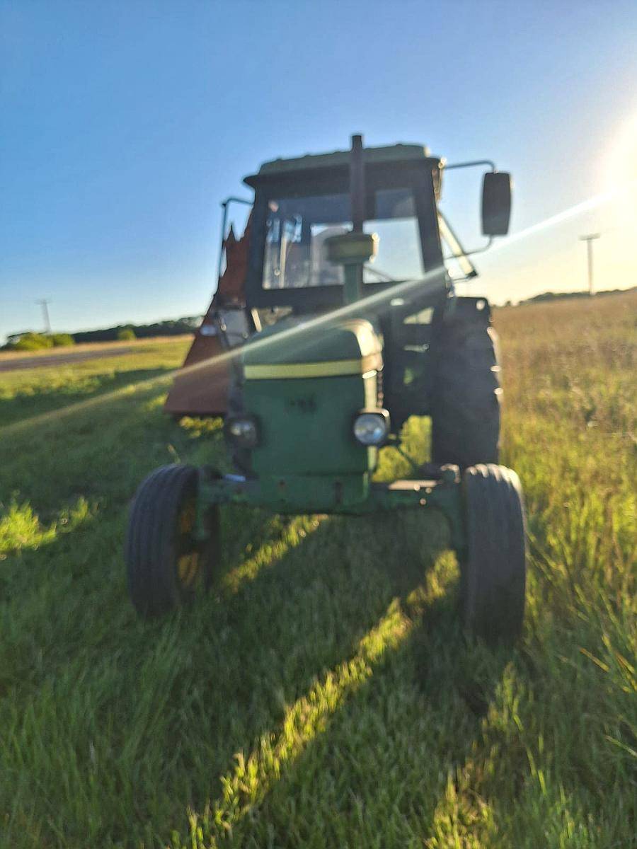 Tractor John Deere 2850