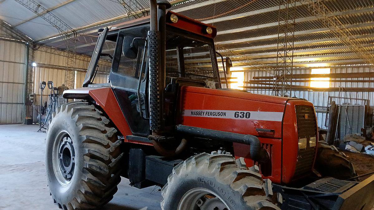 Tractor Masey Ferguson 630