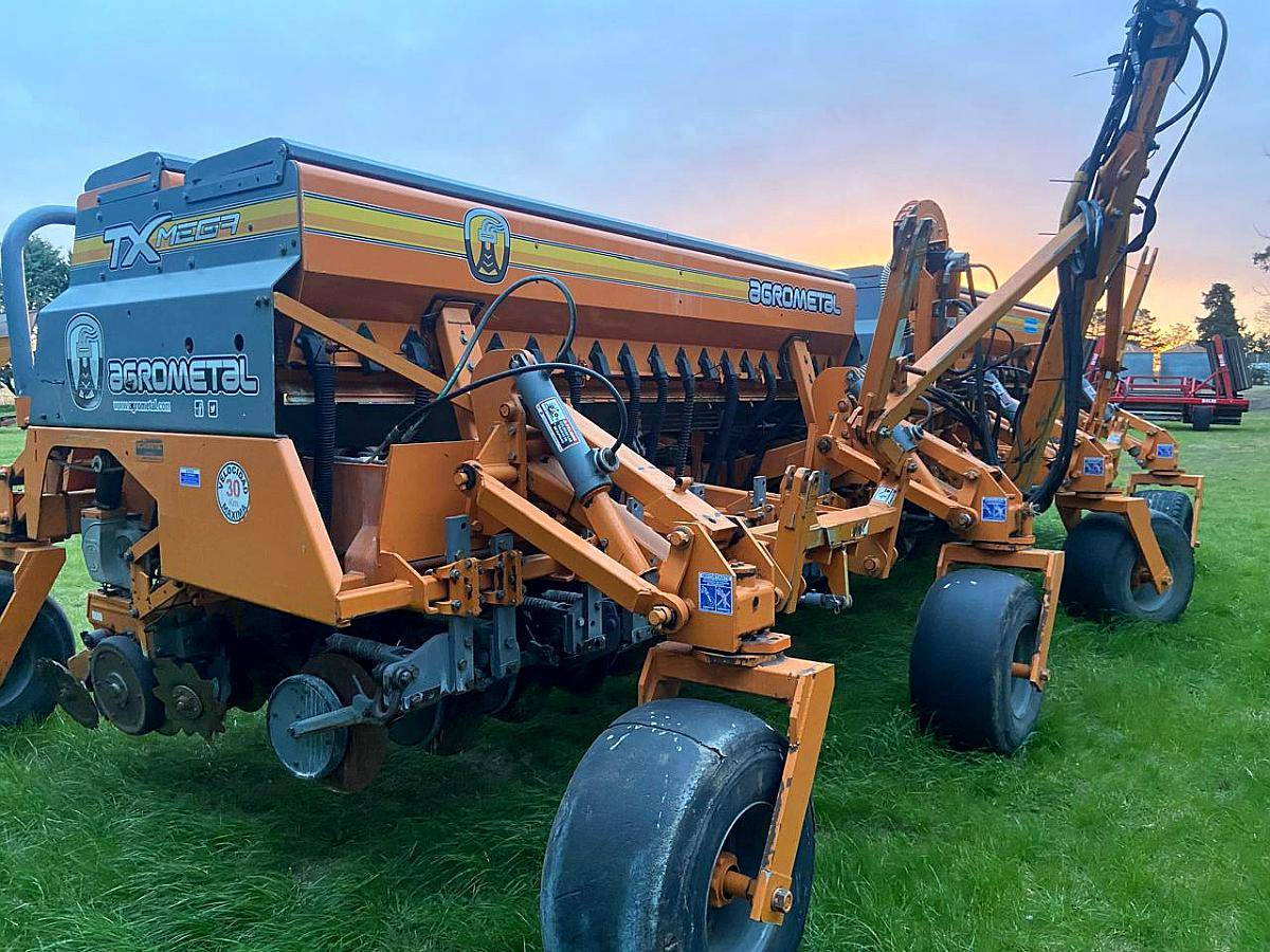 Sembradora Agrometal TX Mega año 2016