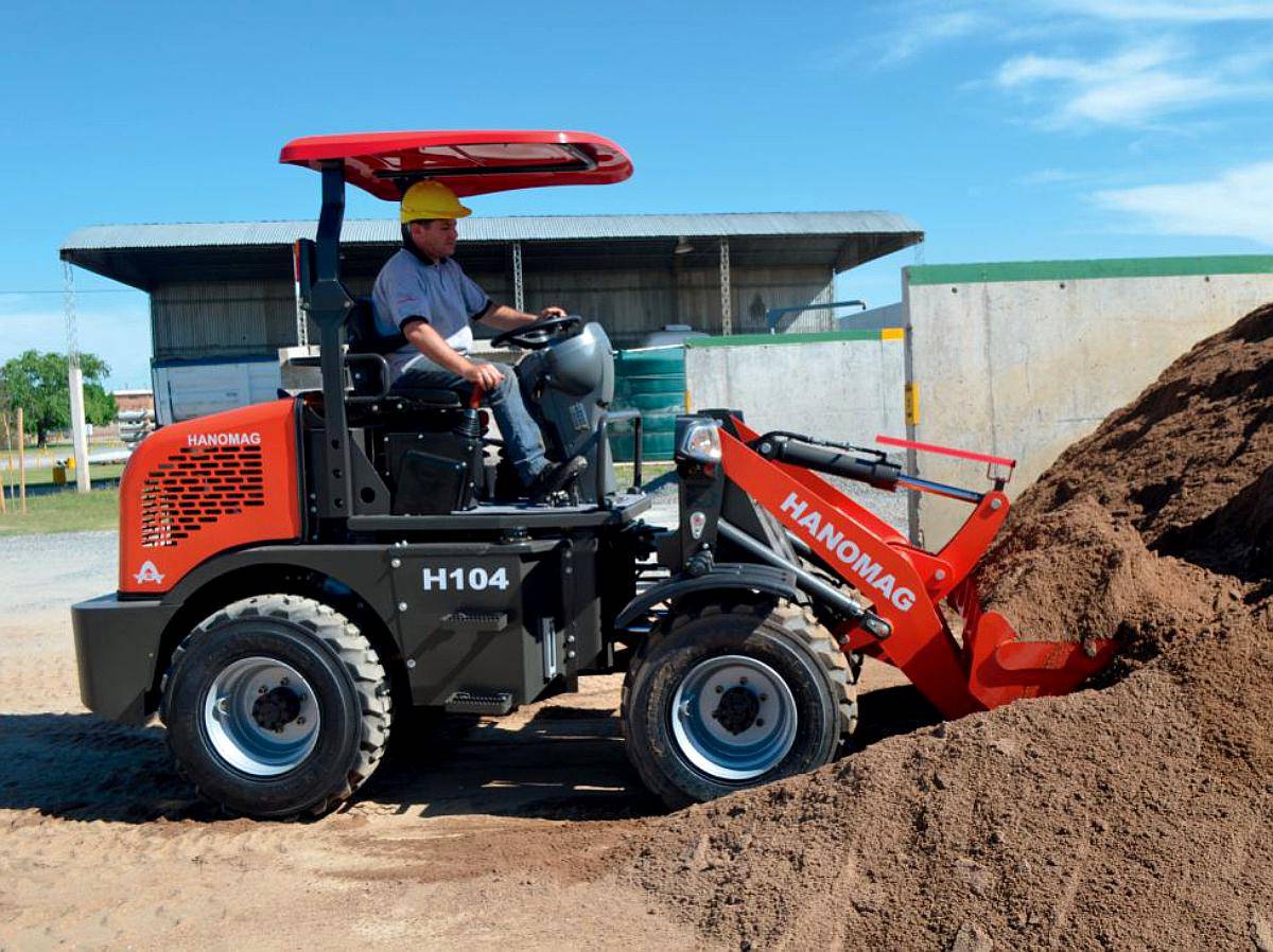 Pala Frontal Hanomag Forrajera H104