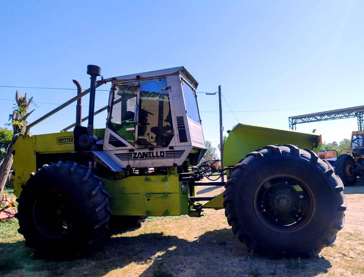 Tractor Zanello 700 C