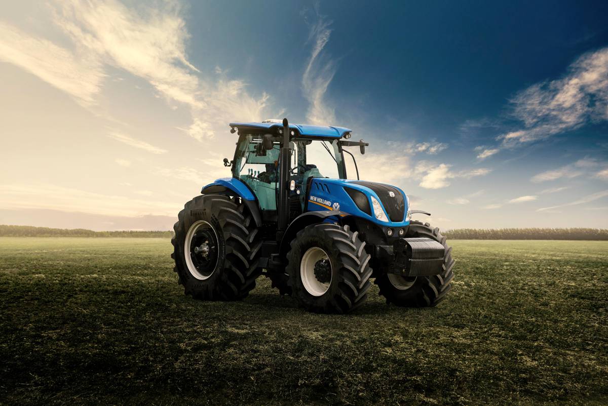 Tractor New Holland T7.215. 0 km