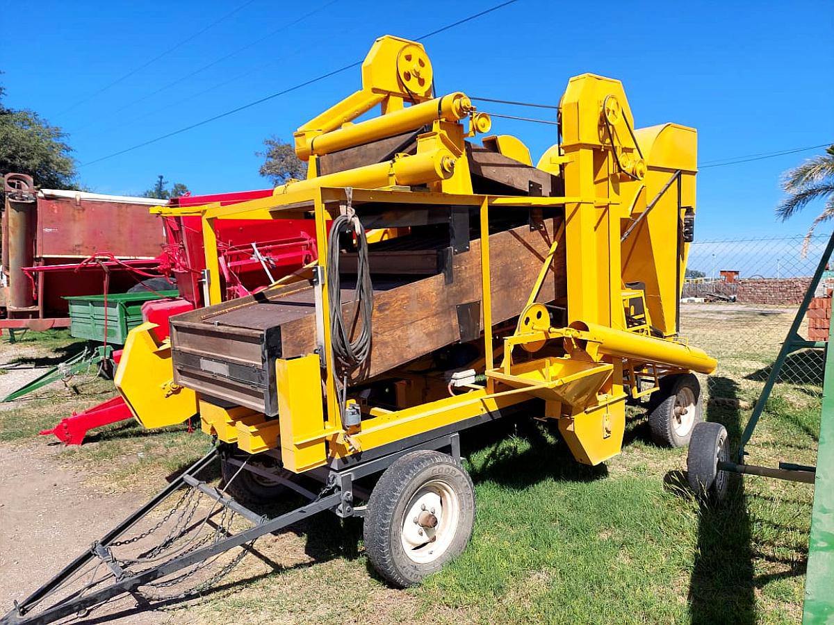 Limpiadora Insua, Reparada Total Nueva