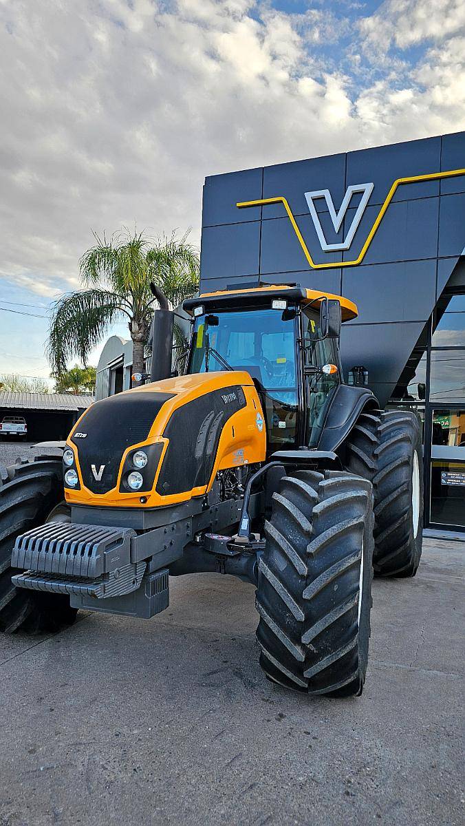 Valtra BT 210 - Unico con Michelin Radial