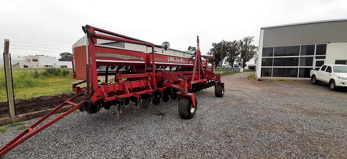 Sembradora Crucianelli Mod. Gringa IV 16/52 FS, año 2004