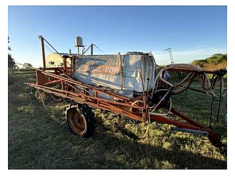 Pulverizador de Arrastre Cinalfor Bomba 150 Lts. Usado