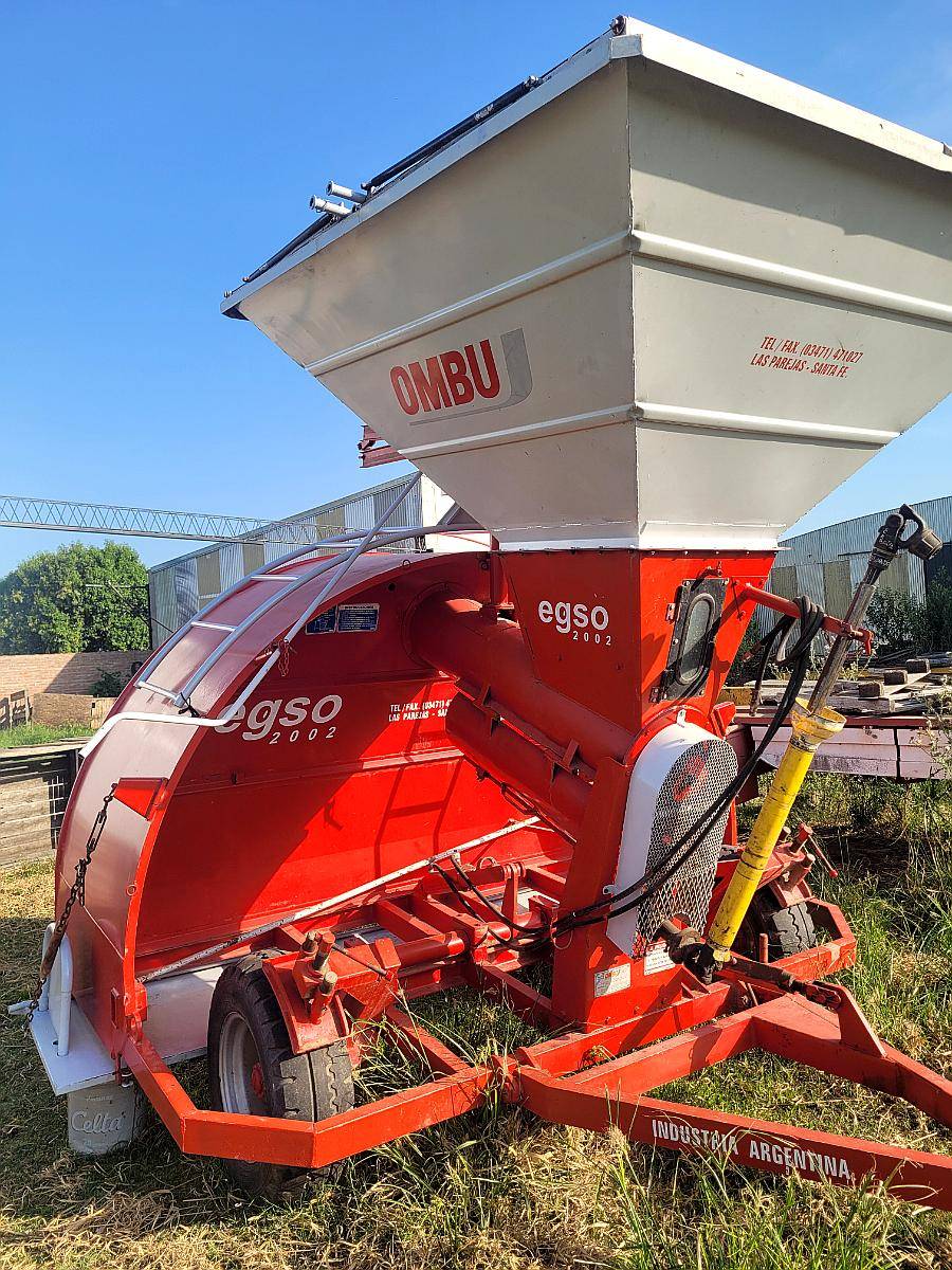 Embolsadora de Granos Ombu Egso 2002. Buen Estado
