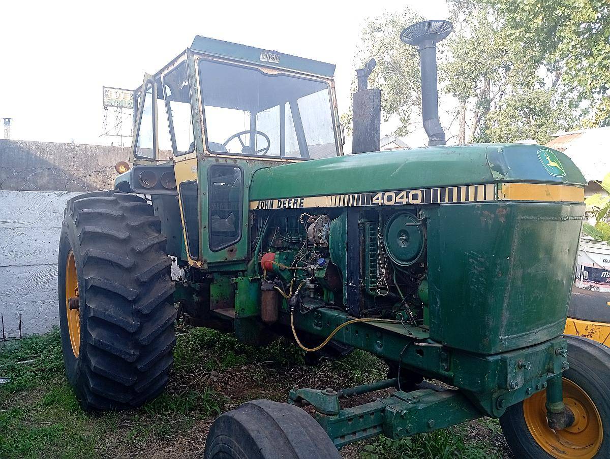 Tractor Joon Deer 4040