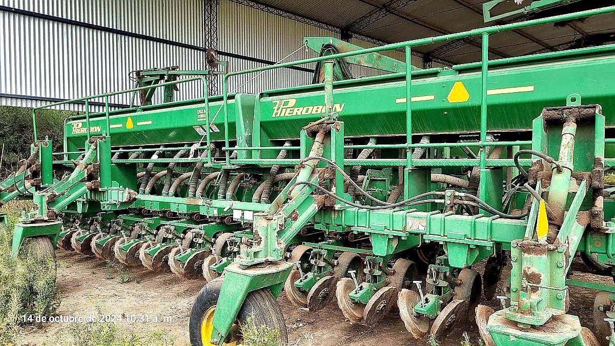 Pierobon MIX 9800 2b PH. año 2004