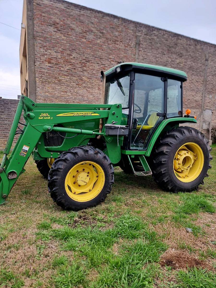 Tractor John Deere 5725 con Pala Original