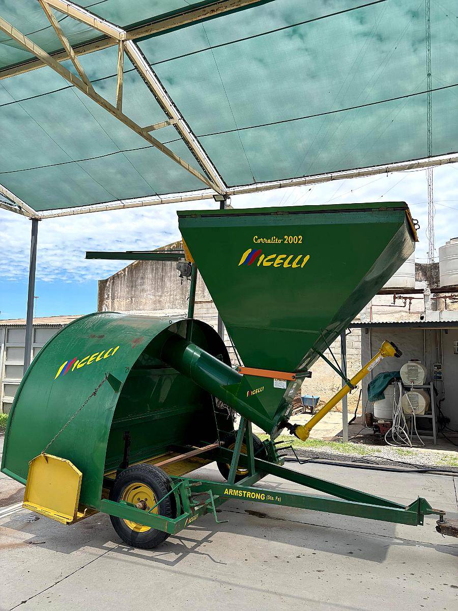 Embolsadora de Granos Marca Micelli