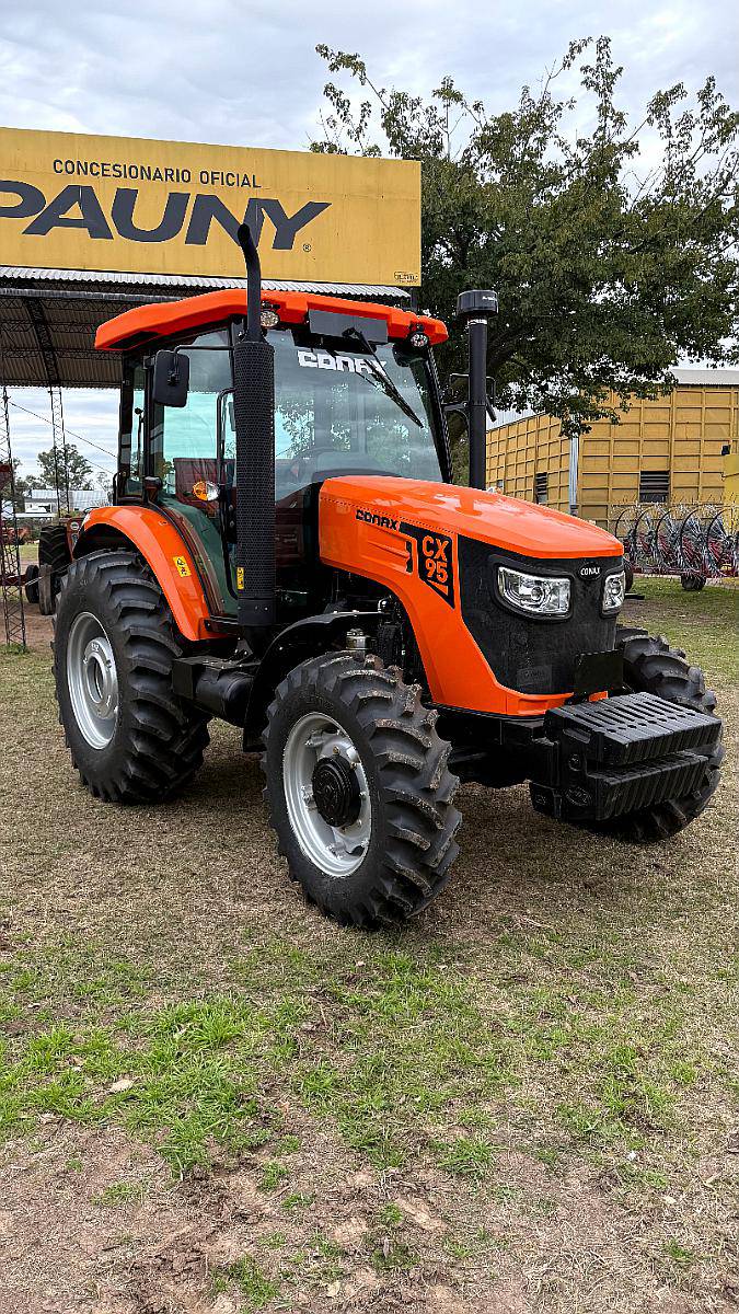 Tractor Marca Conax de 95 HP Doble Tracción Origen Chino