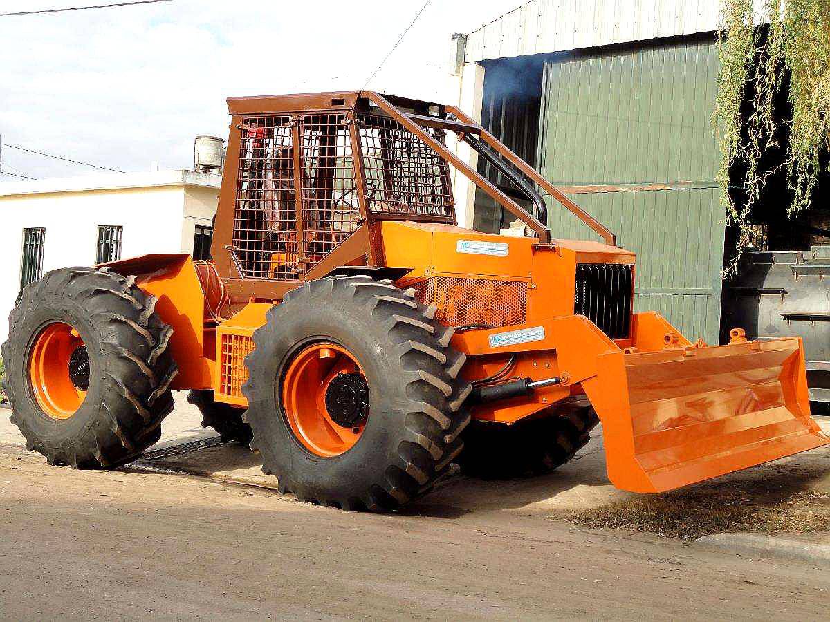 Zanello 4200 Motor Cummins 160 HP