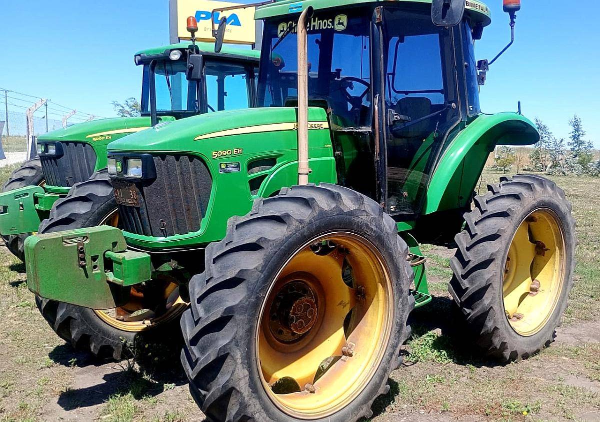 Tractor John Deere 5090 EH - Usado