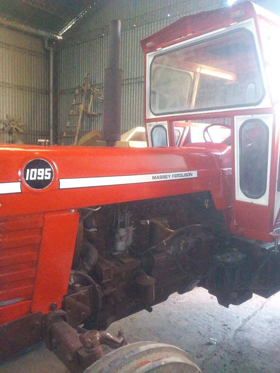 Tractor Massey Ferguson 1095