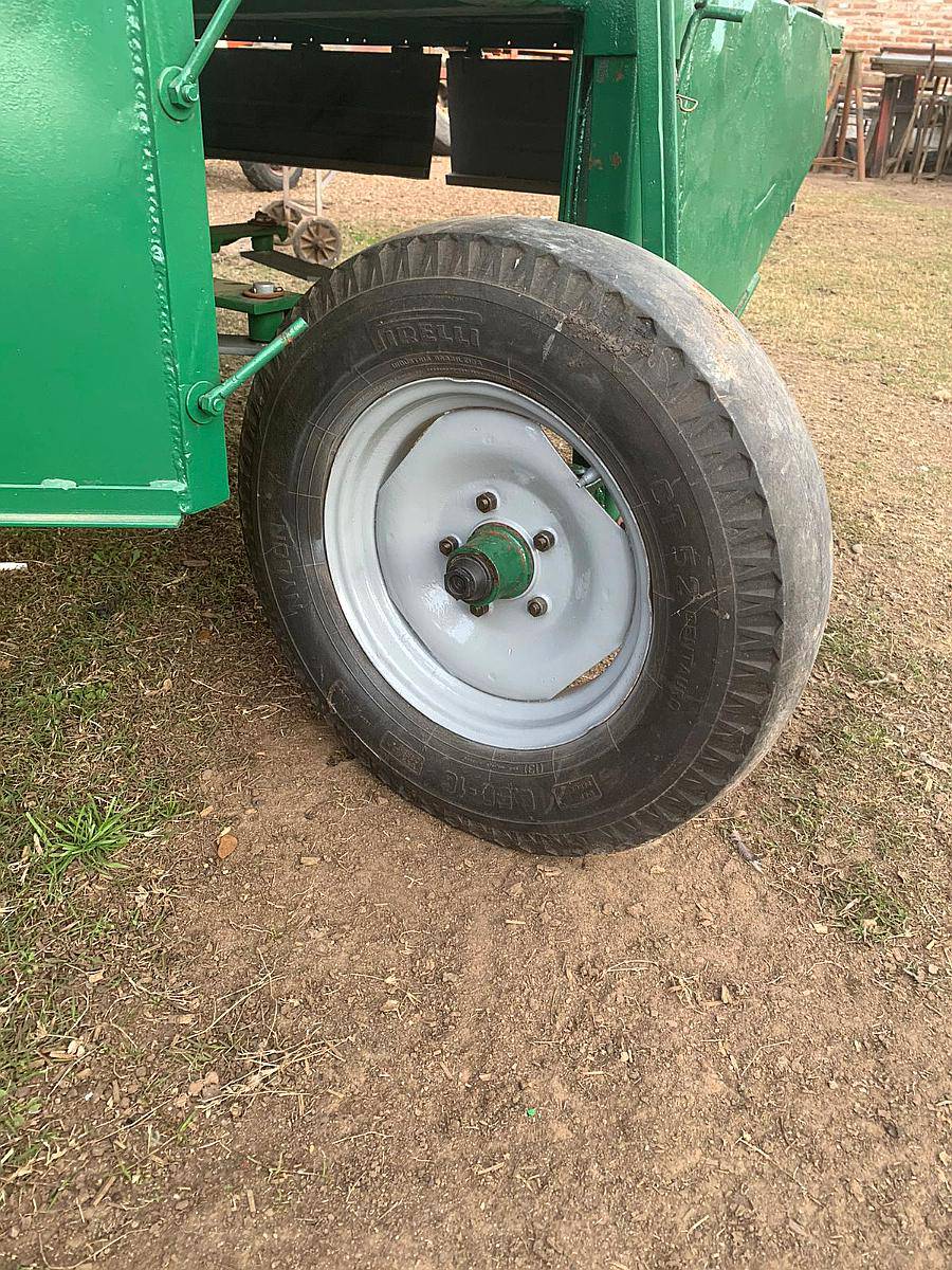 Helice Ferrucci Hileradora y Desmalezadora - Usada