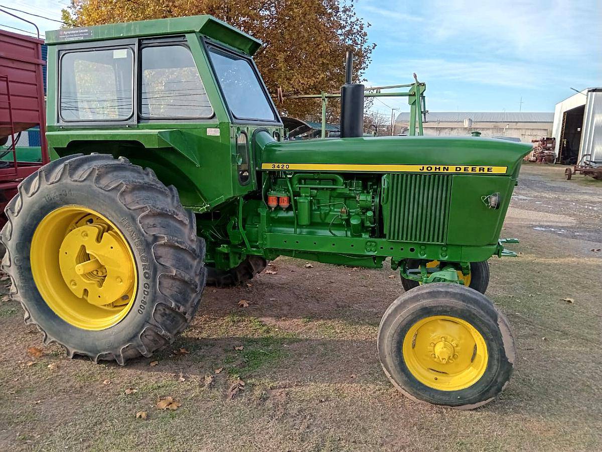 Tractor John Deere 3420