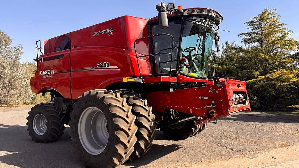 Cosechadora Case IH 7250 Automation, año 2023, Draper 45