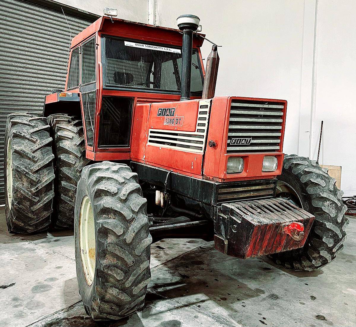 Tractor Fiat 1380 DT 1991 Doble Tracción 130hp