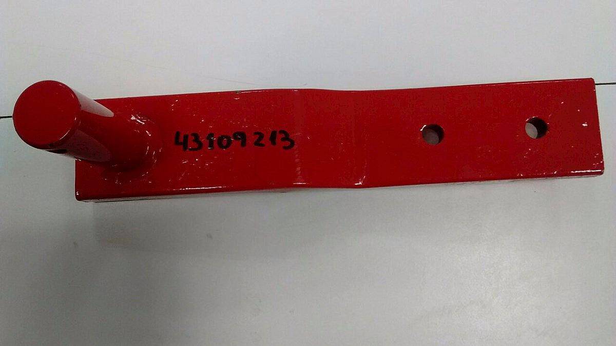 43109-213 Soporte Inferior de Cuchilla P/ Mainero 6025/26/27