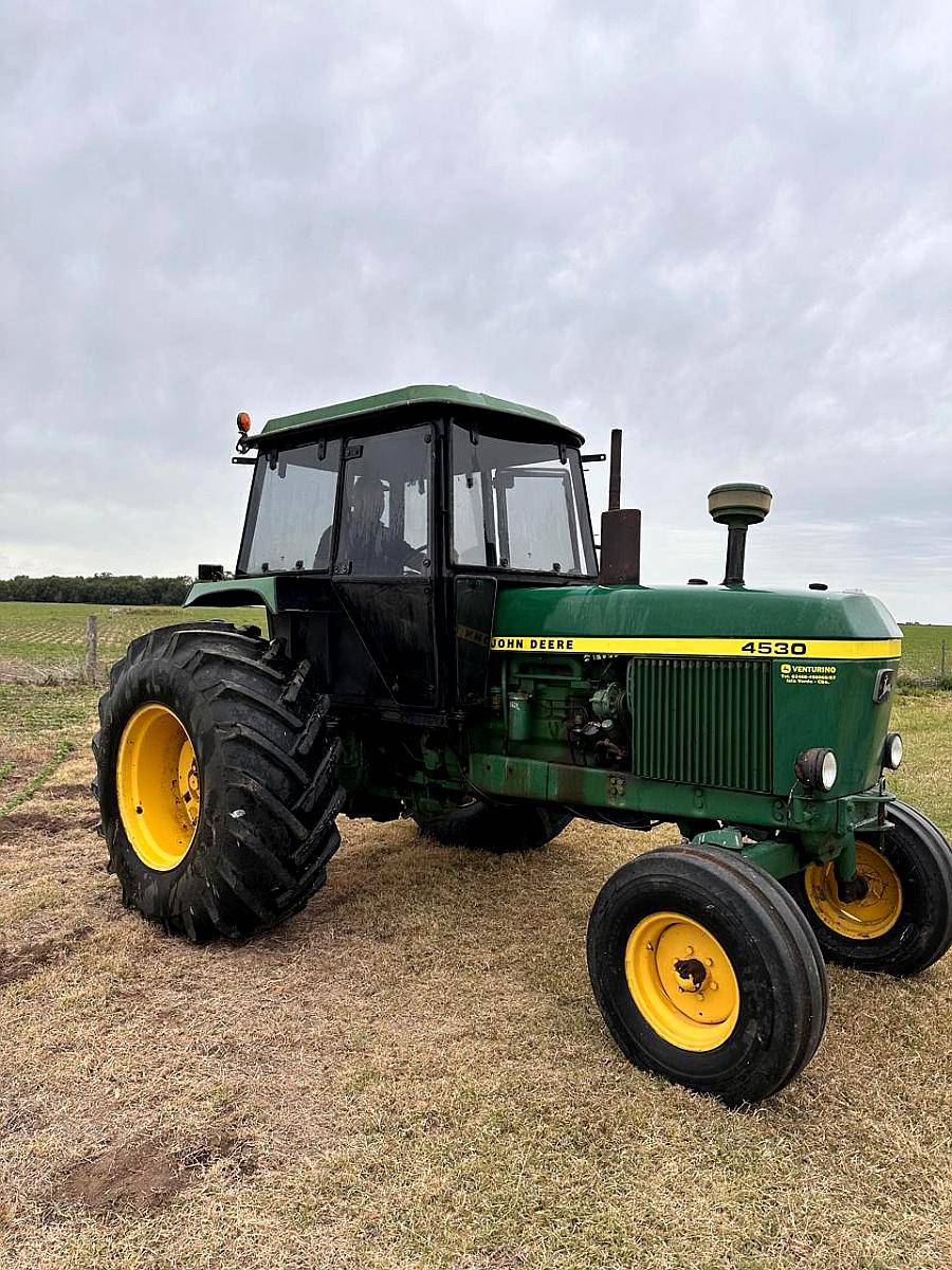 Tractor John Deere 4530, 120 HP, Motor Reparado a Nuevo,