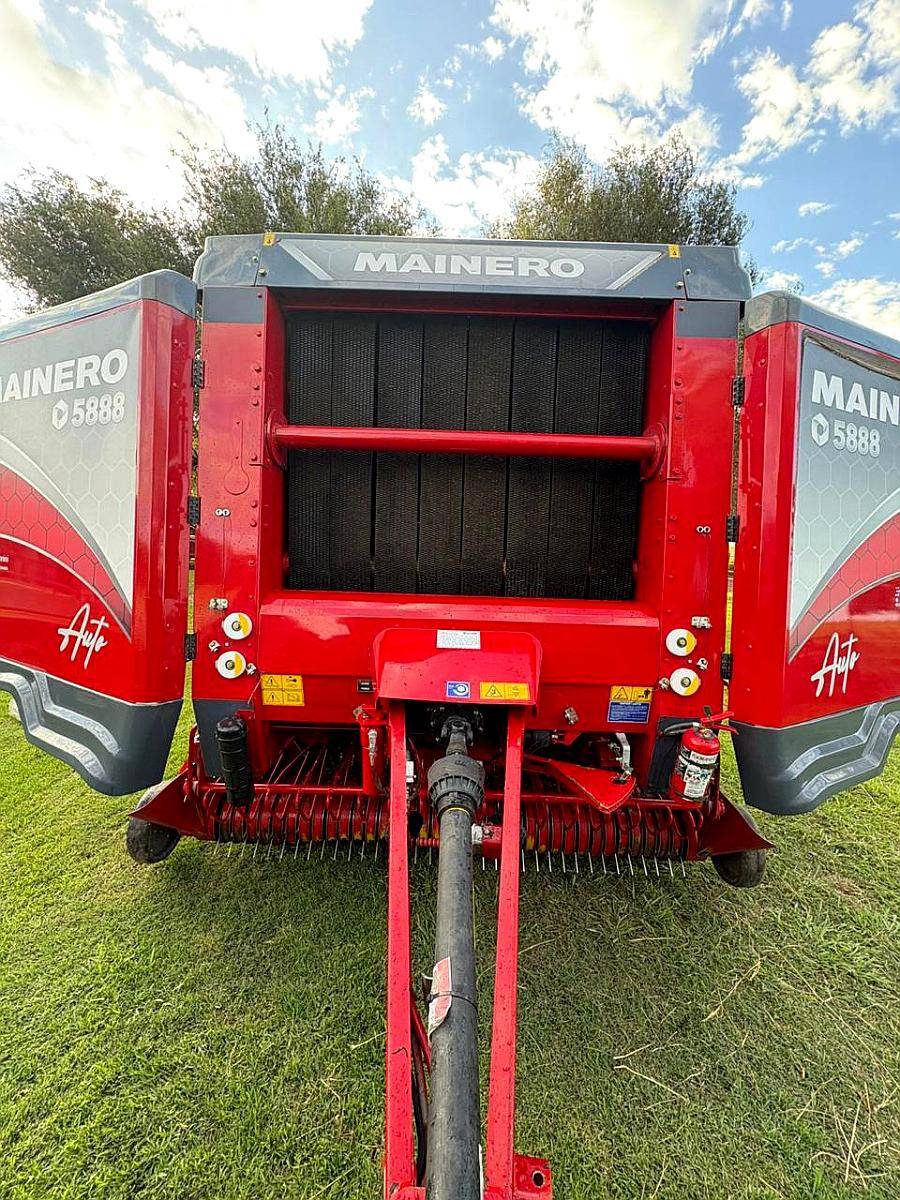 Rotoenfardadora Mainero 5888. Impecable. 2500 Rollos