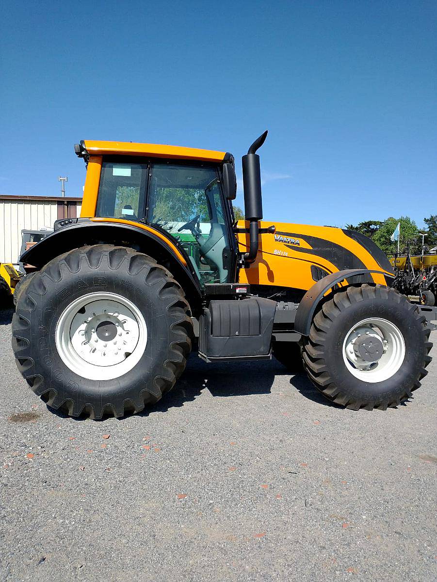 Tractor Valtra BH 174