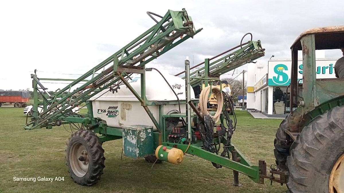 Fumigador de Arrastre Metalfor 2000 Lts - Año: 2005 - Agroads (cod ...