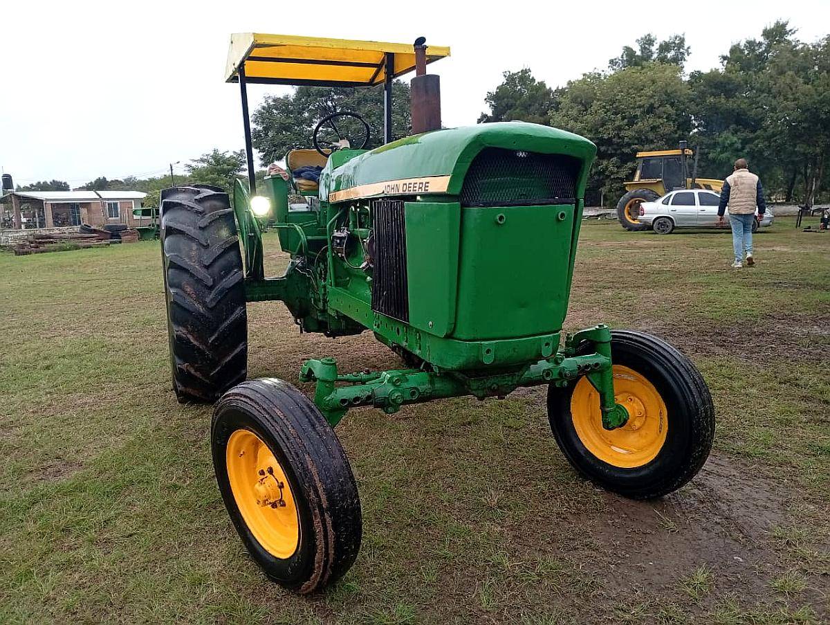 Tractor John Deere 3420 -joya-
