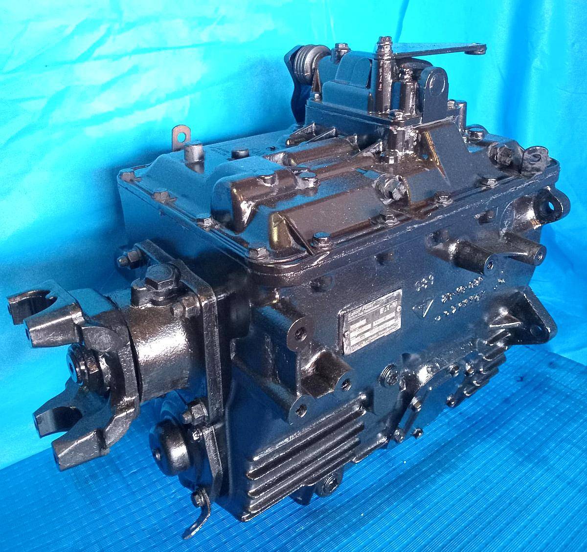 Caja Eaton de 6ta