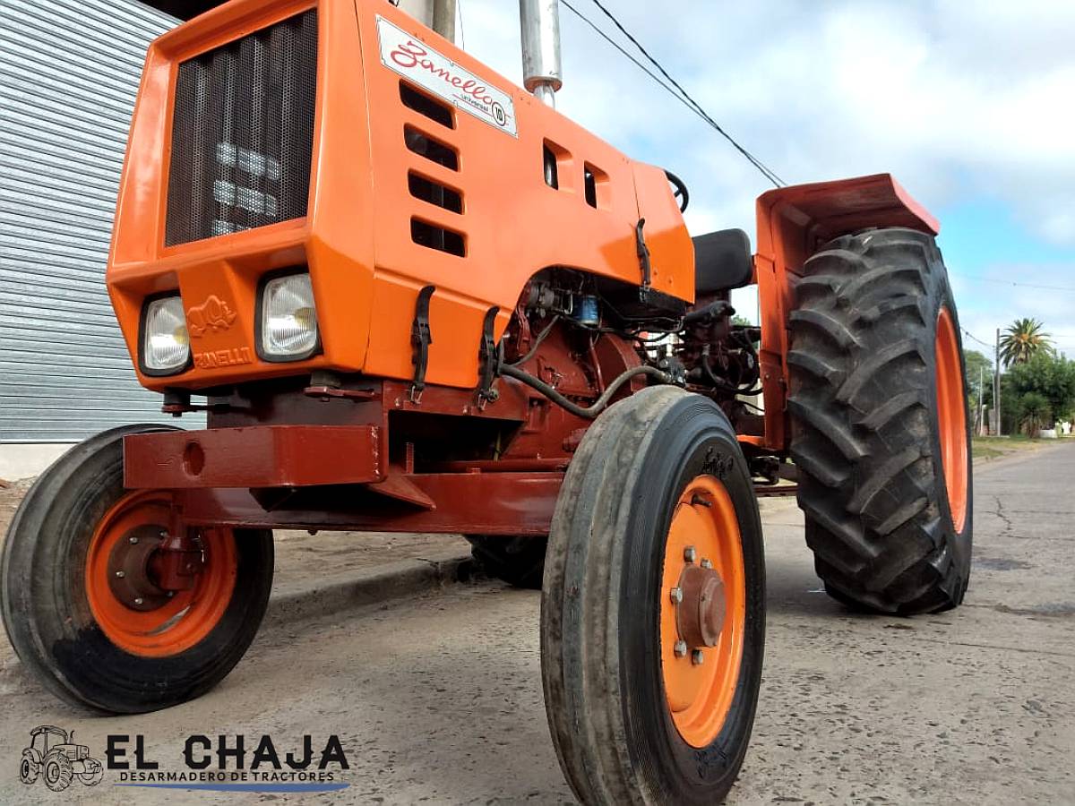 Tractor Zanello con Motor Perkins 4 Agroads (cod 769699)