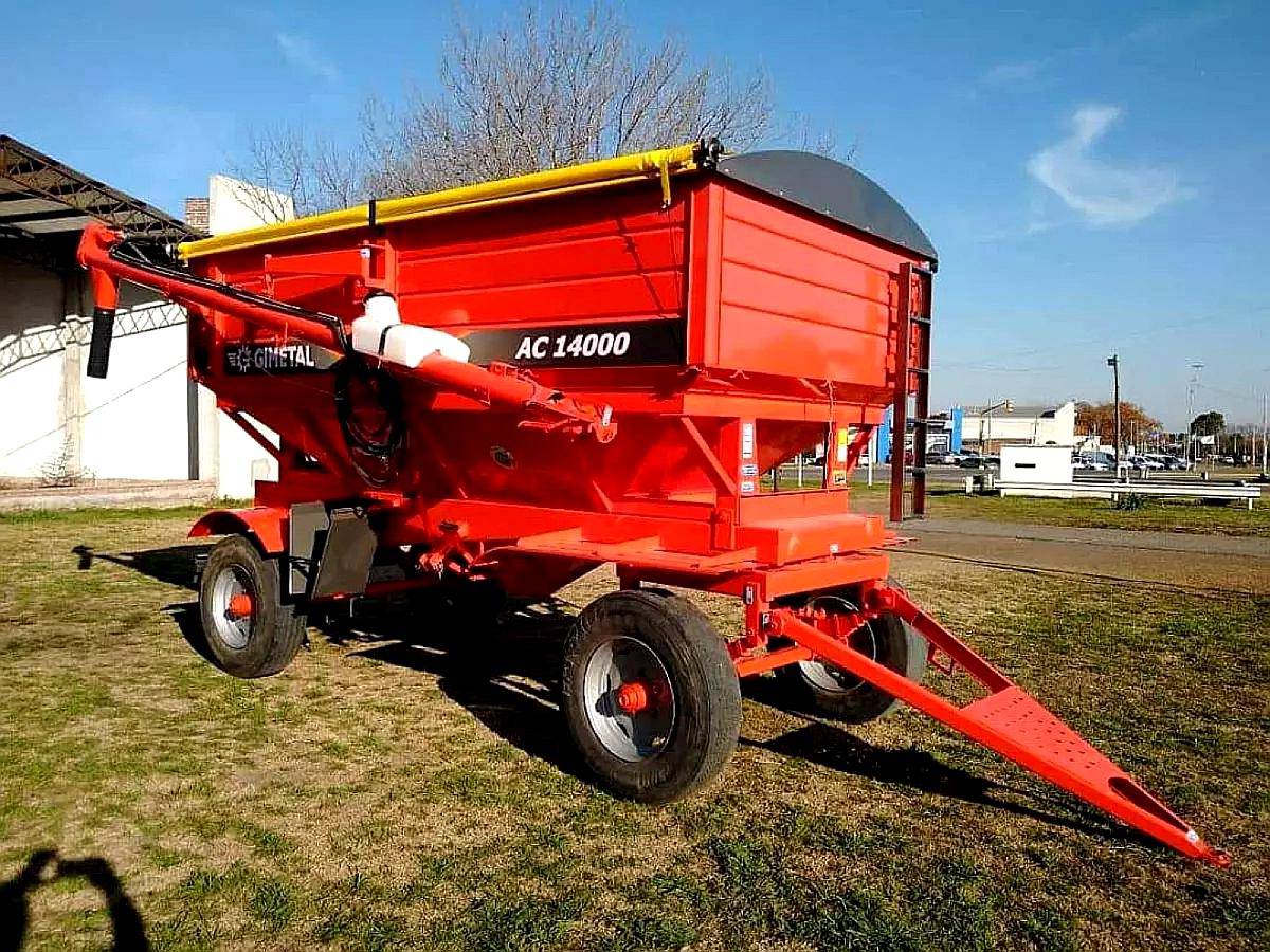 Tolva Gimetal AC 14000 con Destape Fácil Nuevo