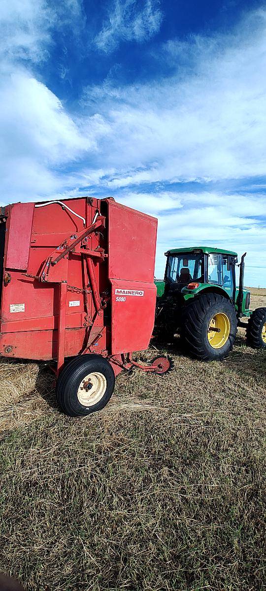 Rotoenfardadora Mainero 5880 año 2006