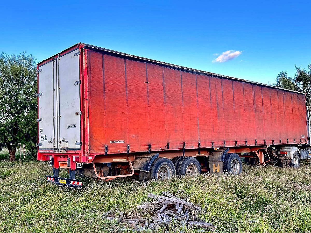 Semirremolque Sider Marca Helvetica 2010